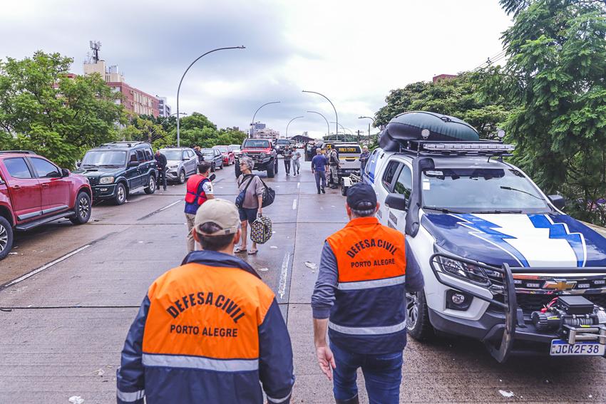 Defesa Civil de Porto Alegre divulga orientações sobre as chuvas do fim de semana