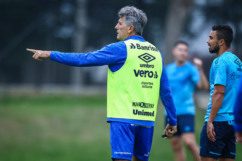 Grêmio comunica volta aos treinos em Porto Alegre