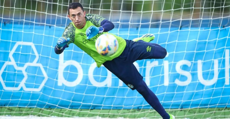 Sem camisa 10, Grêmio enfrenta Operário na Copa do Brasil