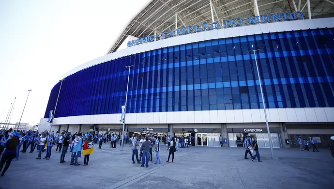 Bustos é um dos nomes preferidos na Arena