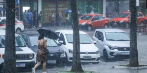 Defesa Civil de Porto Alegre emite alerta para chuvas fortes e ventos nesta quinta-feira