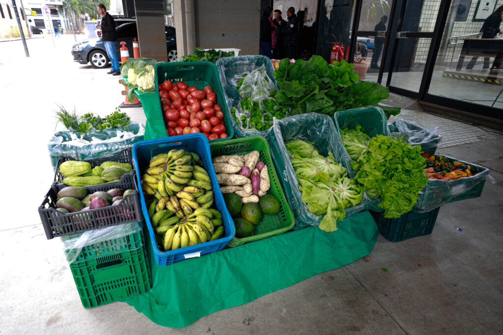 Feiras de hortifruti funcionam normalmente neste sábado, feriado de Nossa Senhora Aparecida