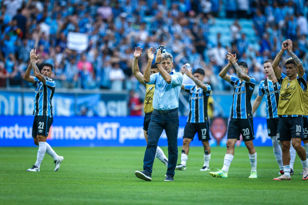 Grêmio vence São Paulo e com empate de Cruzeiro, está matematicamente na série A de 2025