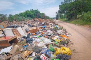 DMLU realiza limpeza no bairro Sarandi neste domingo