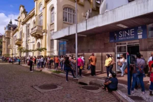 Sine Municipal inicia semana com 1.265 vagas de emprego